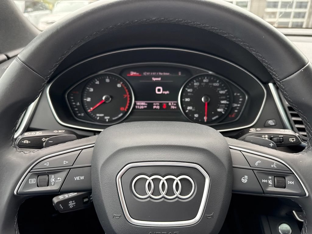Used 2023 Audi Q5 2.0T Premium w/ Convenience Package AWD/4WD image 13