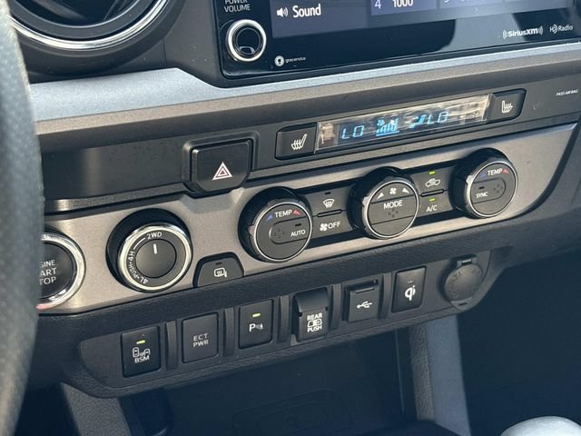Used 2020 Toyota Tacoma TRD Off-Road w/ Technology Package AWD/4WD image 31