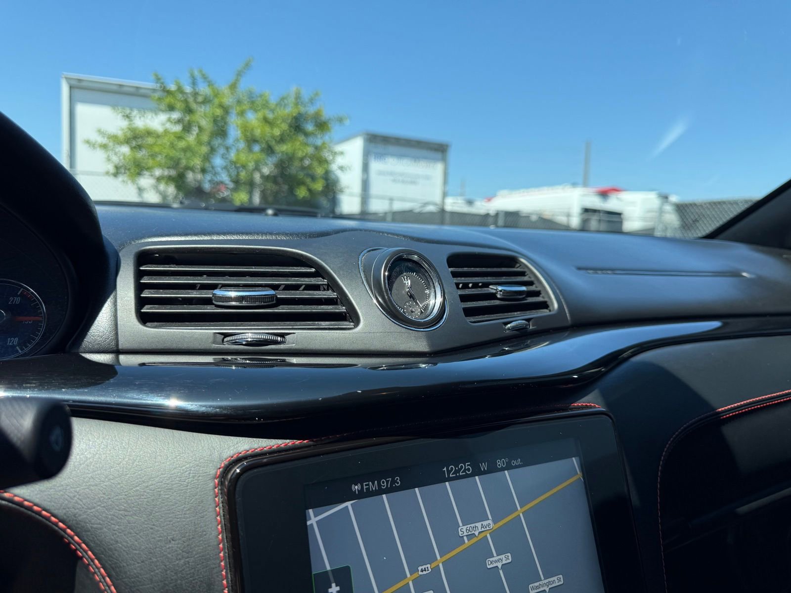 Used 2018 Maserati GranTurismo Sport image 30