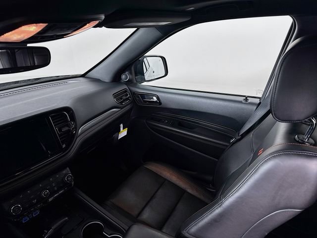 Used 2025 Dodge Durango GT image 27