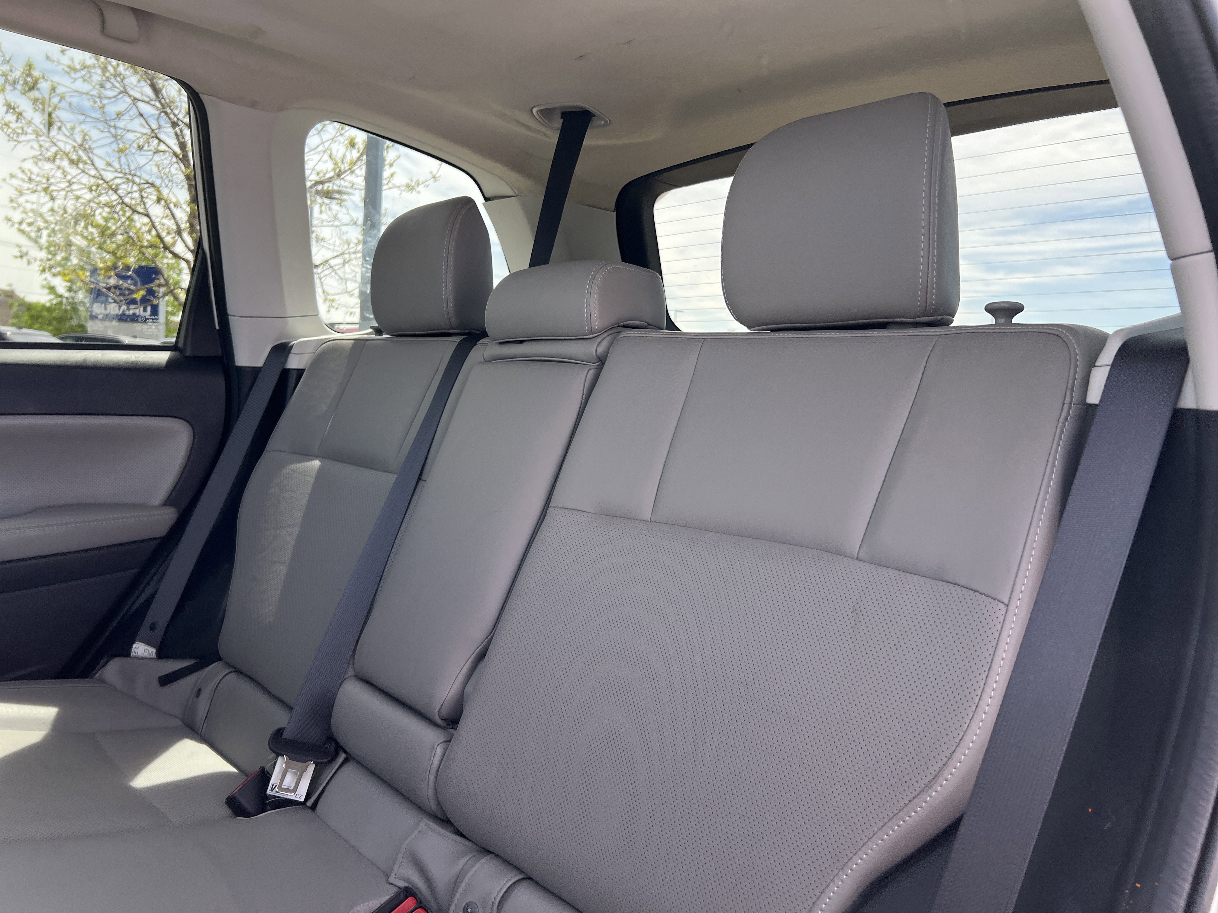 Used 2017 Subaru Forester 2.5i Limited AWD/4WD image 21
