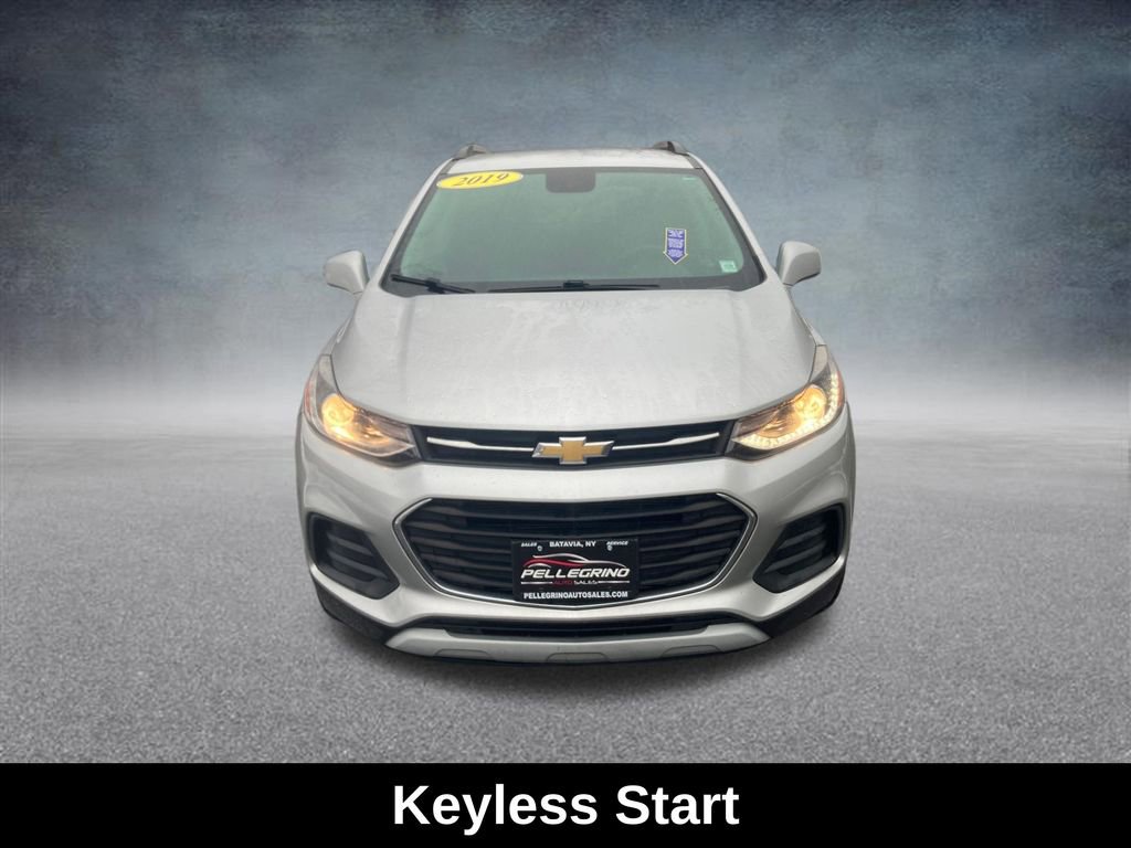 Used 2019 Chevrolet Trax LT w/ LT Convenience Package image 10