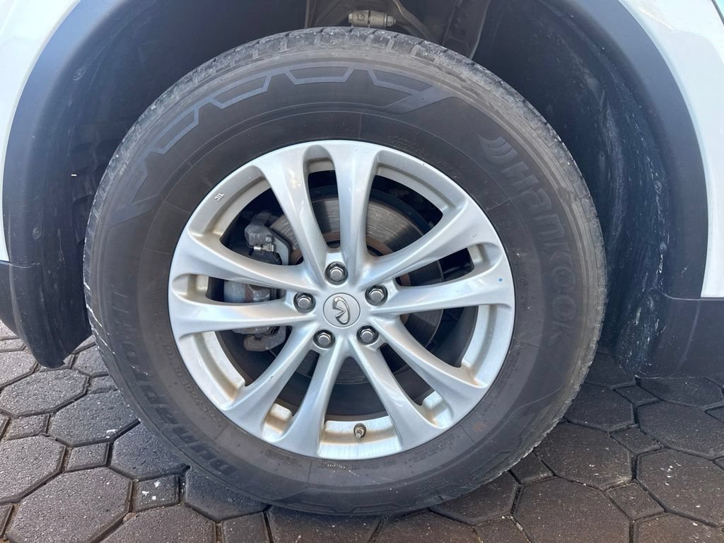 Used 2012 INFINITI FX35 AWD w/ Premium Pkg image 13