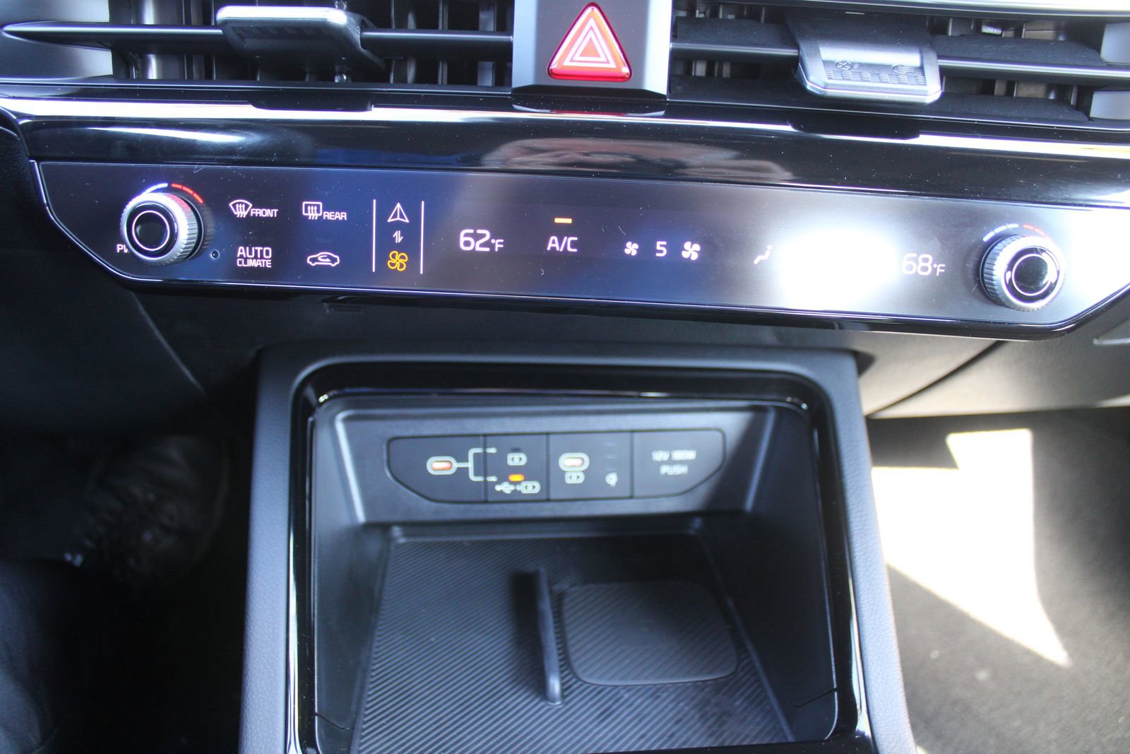 New 2026 Kia K5 GT-Line w/ GT-Line Premium Package AWD/4WD image 36
