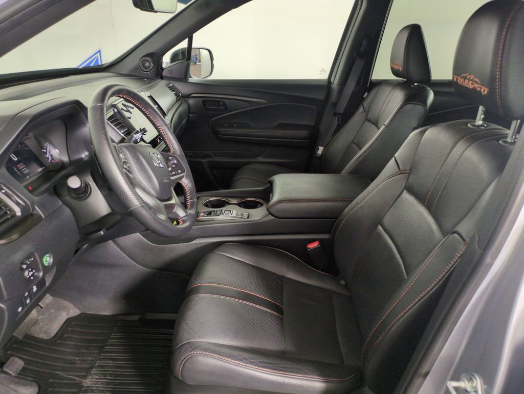 Used 2024 Honda Passport TrailSport image 13