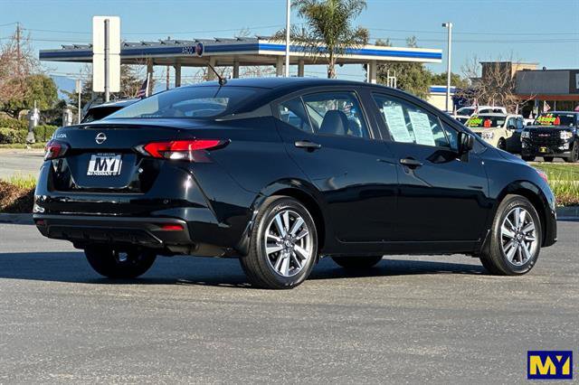 Used 2024 Nissan Versa S w/ S Plus Package image 4