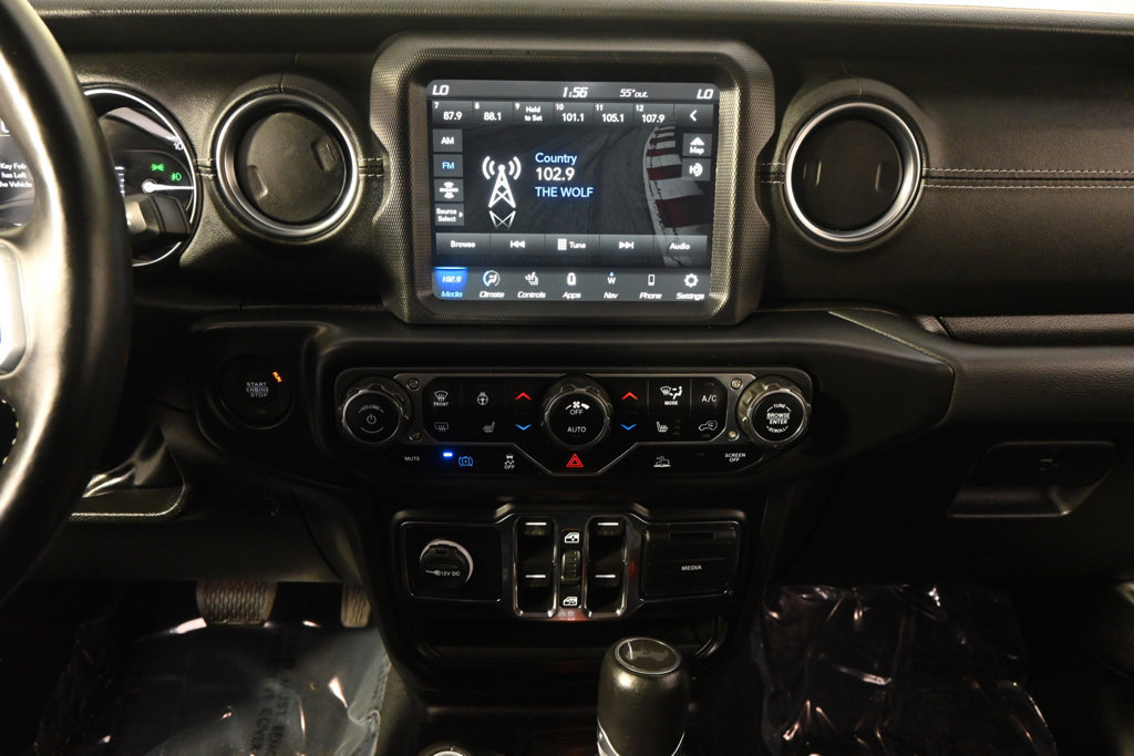 Used 2023 Jeep Wrangler Unlimited Sahara w/ Cold Weather Group AWD/4WD image 26