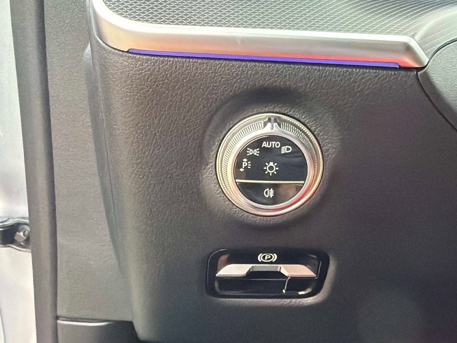 New 2026 Mercedes-Benz C 43 AMG 4MATIC Sedan image 28