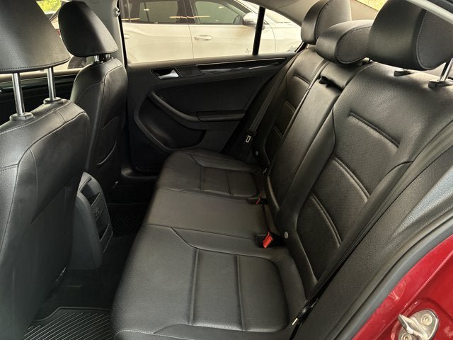 Used 2017 Volkswagen Jetta SEL FWD image 25