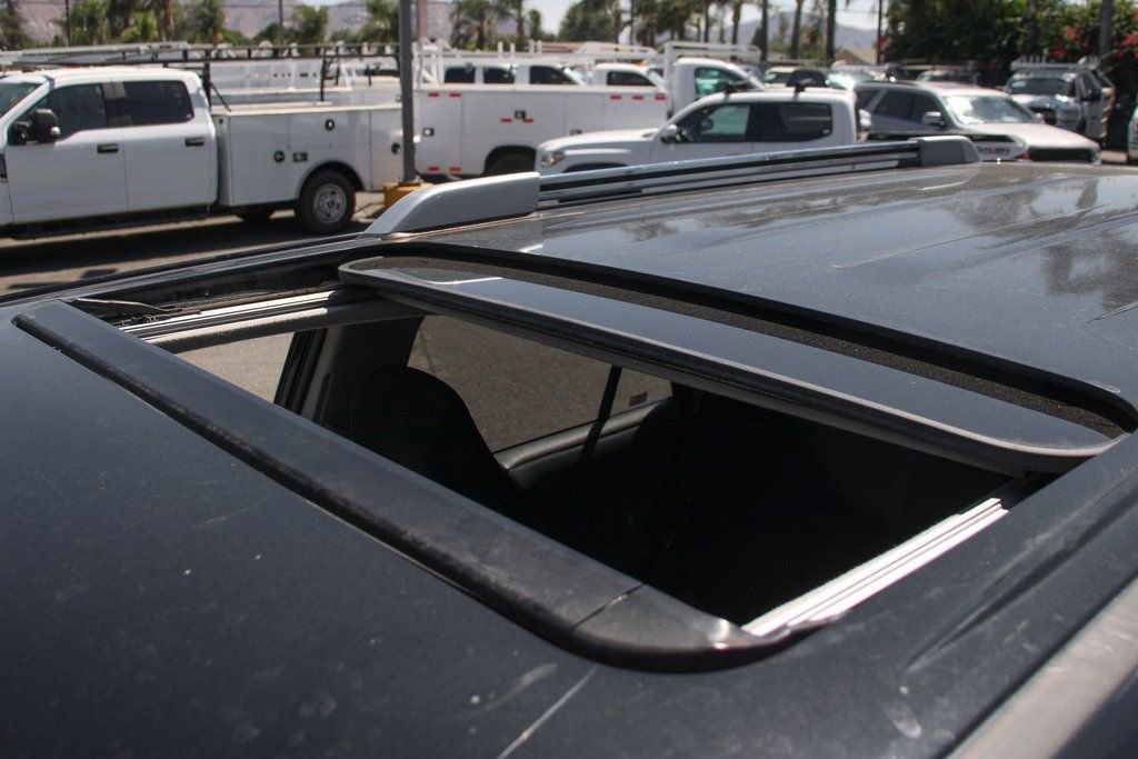 Used 2013 Toyota 4Runner SR5 w/ Convenience Pkg image 24