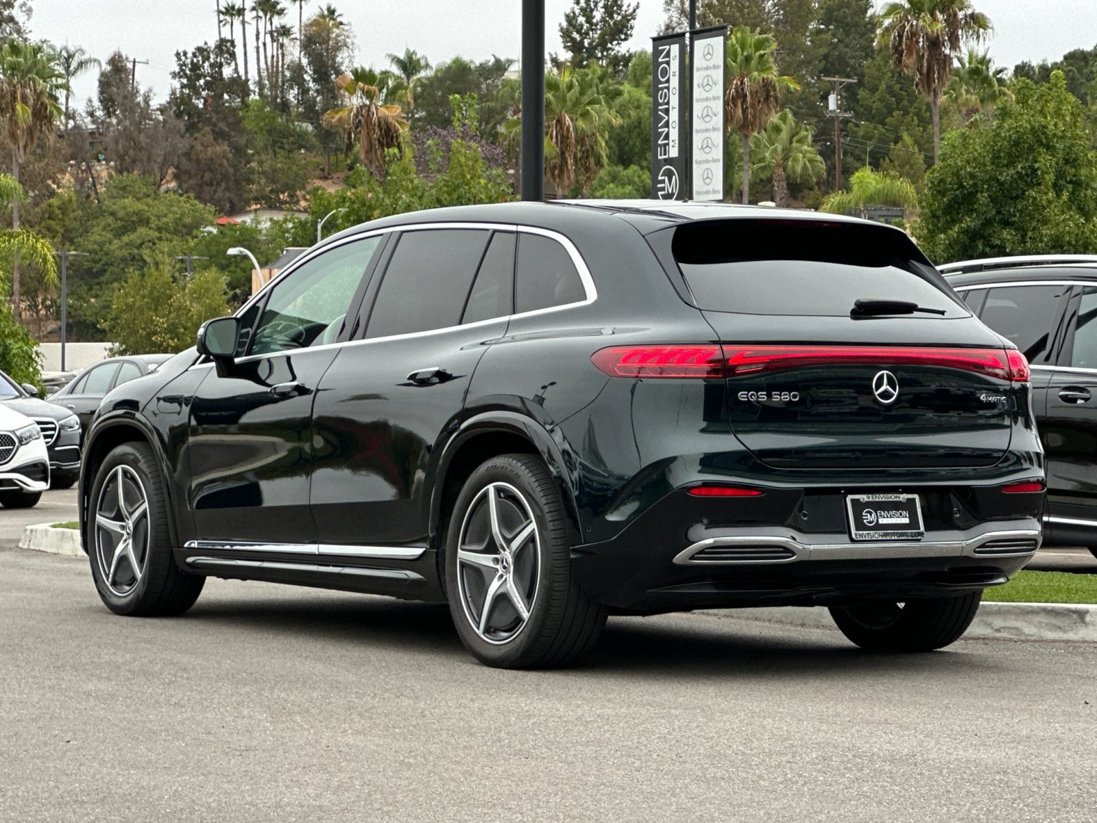 Certified 2023 Mercedes-Benz EQS 580 4MATIC SUV image 5