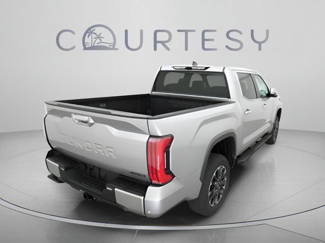 Used 2025 Toyota Tundra Limited AWD/4WD image 11