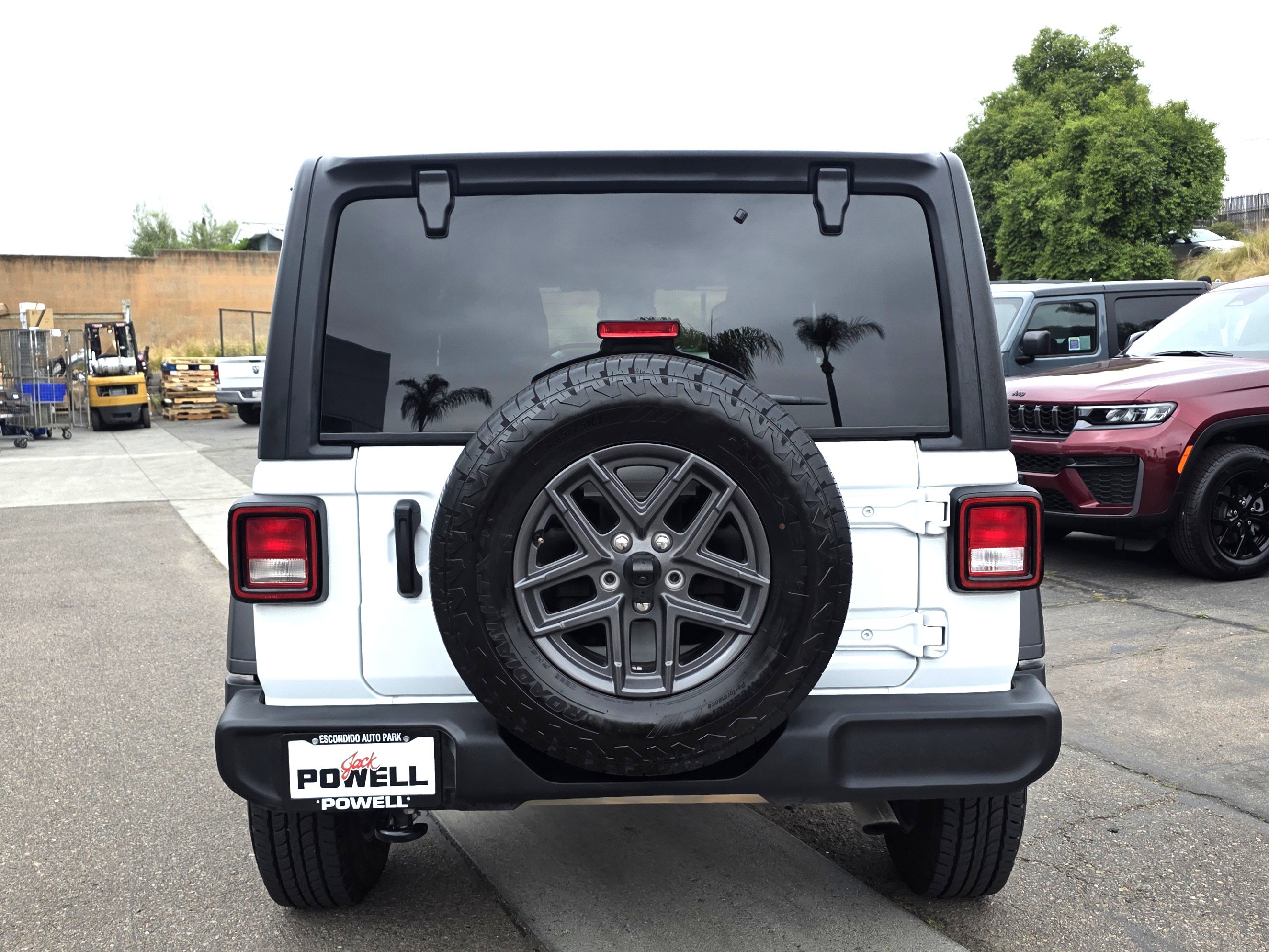 Certified 2025 Jeep Wrangler Unlimited Sport AWD/4WD image 4