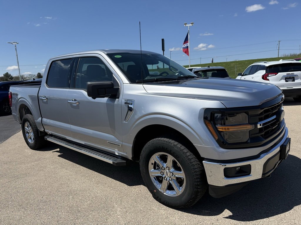 Used 2024 Ford F150 XLT w/ Mobile Office Package image 2