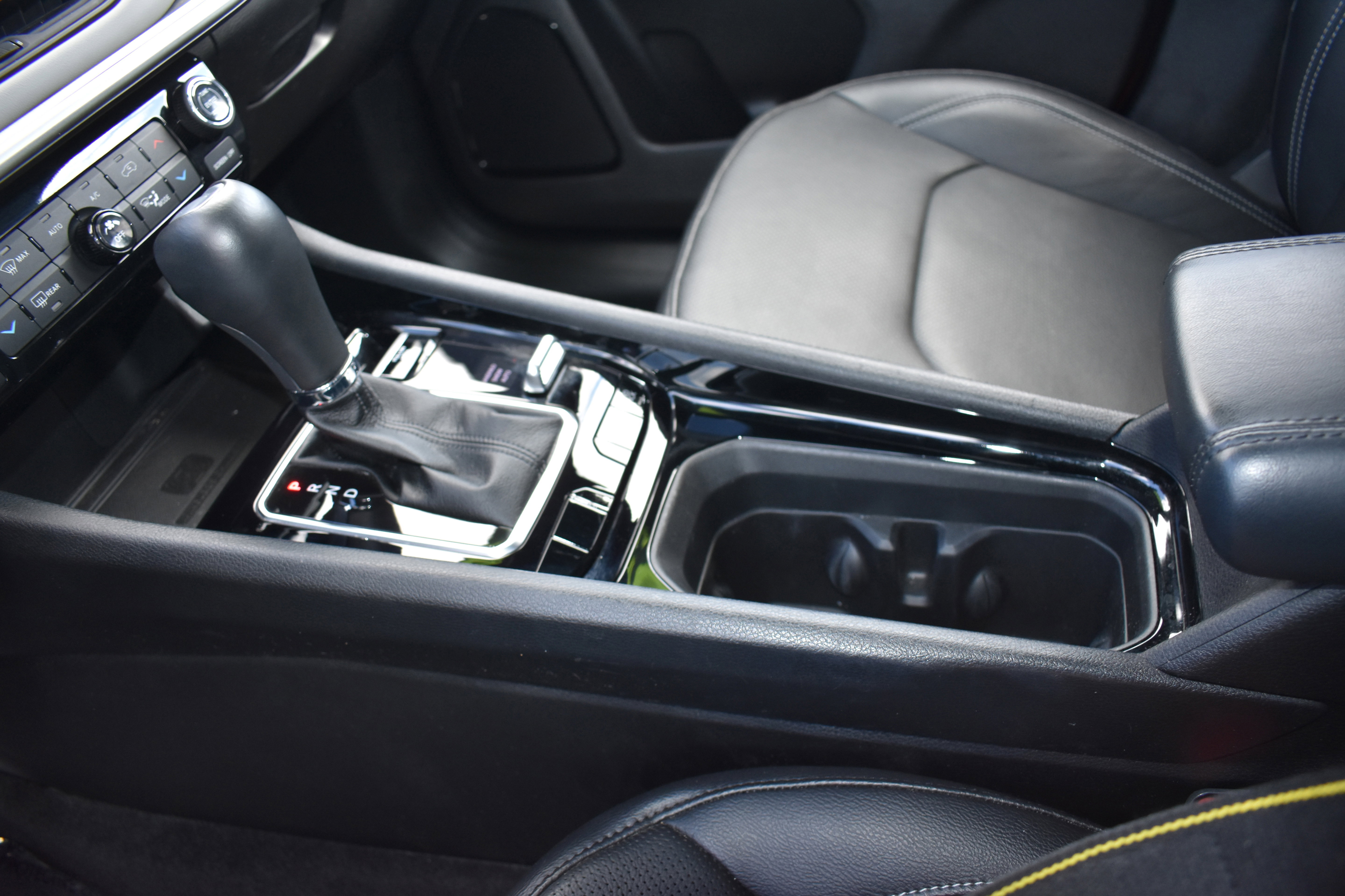 Used 2025 Jeep Compass Limited w/ Elite Group image 22