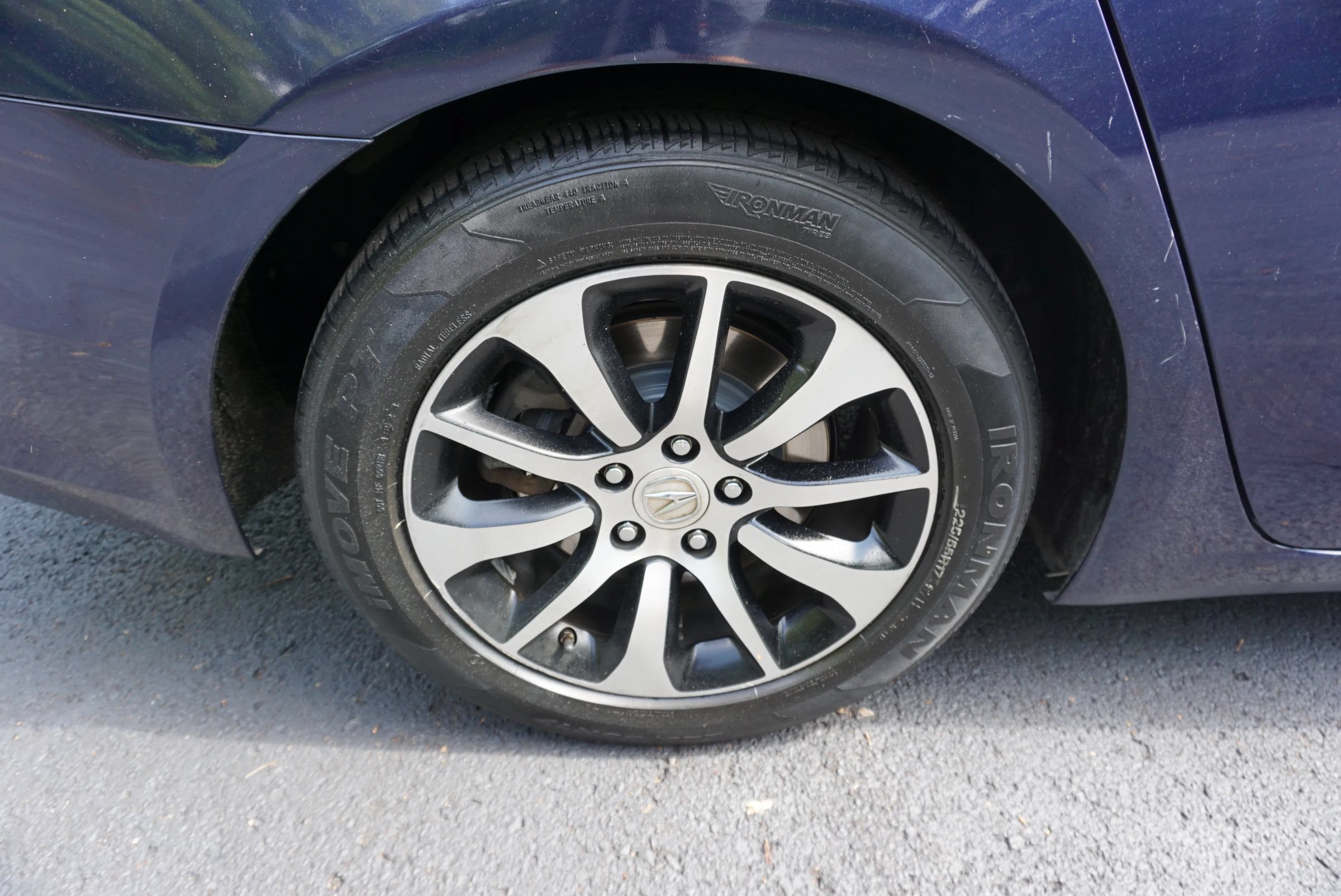 Used 2016 Acura TLX FWD image 36