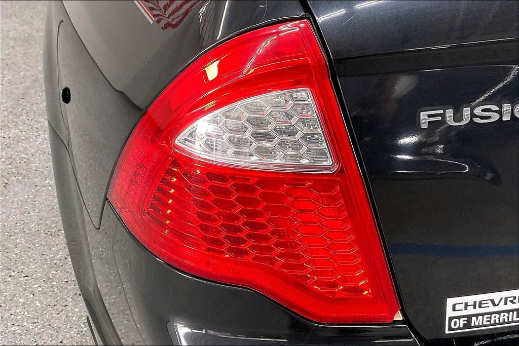 Used 2010 Ford Fusion SE image 24