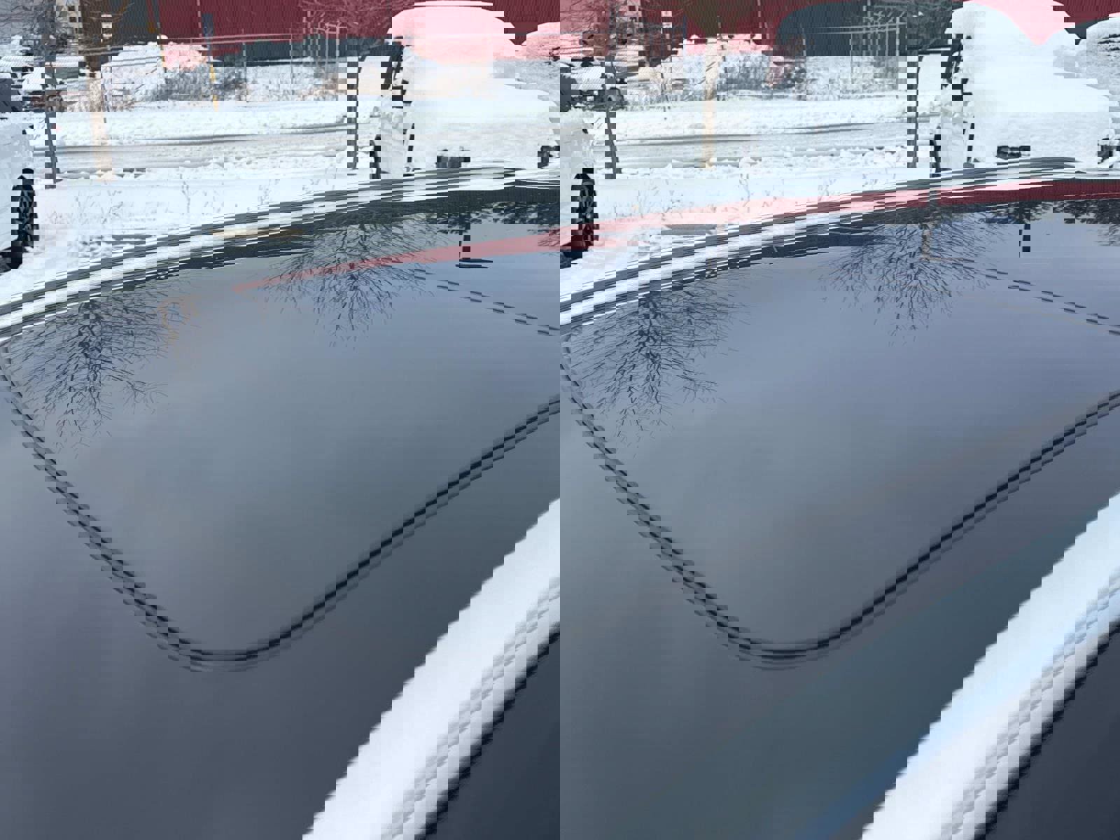 Certified 2024 Volvo V90 B6 Cross Country Plus image 31