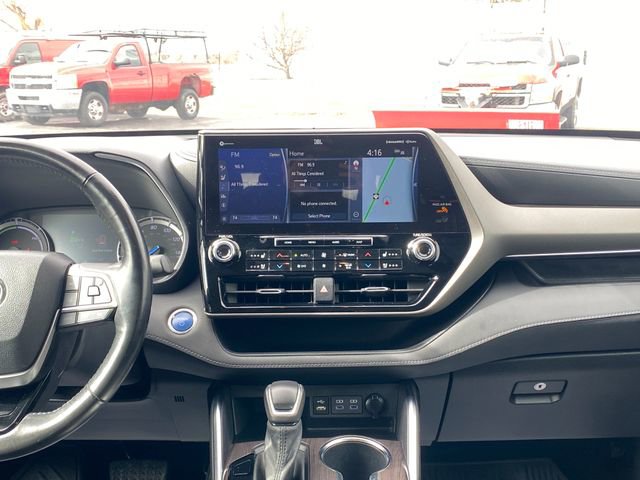 Used 2022 Toyota Highlander Limited image 18