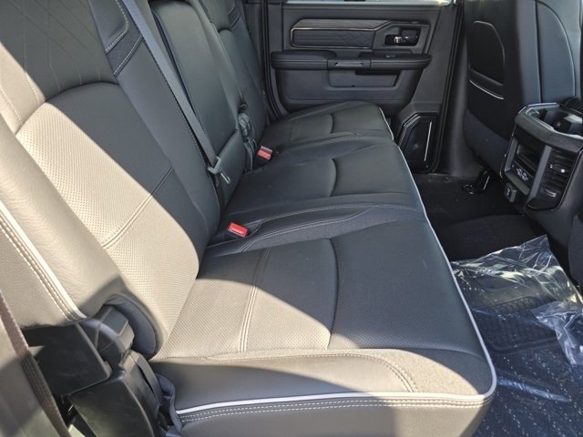 Used 2026 RAM 2500 Limited AWD/4WD image 37