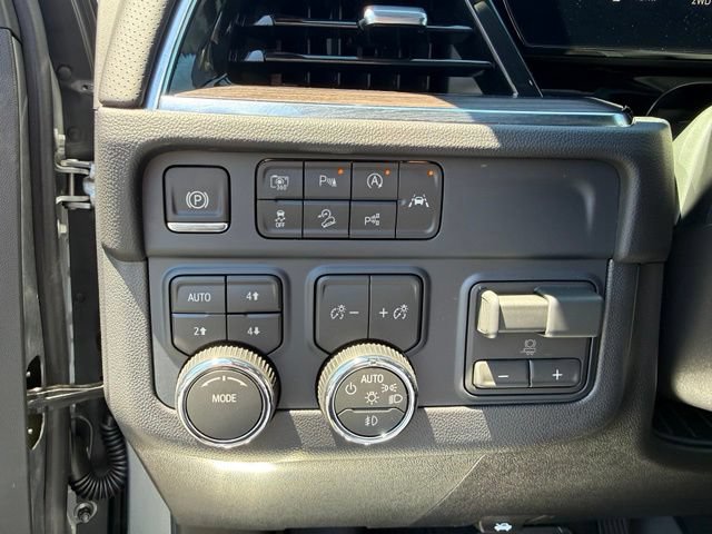 New 2026 Chevrolet Tahoe Premier AWD/4WD image 16