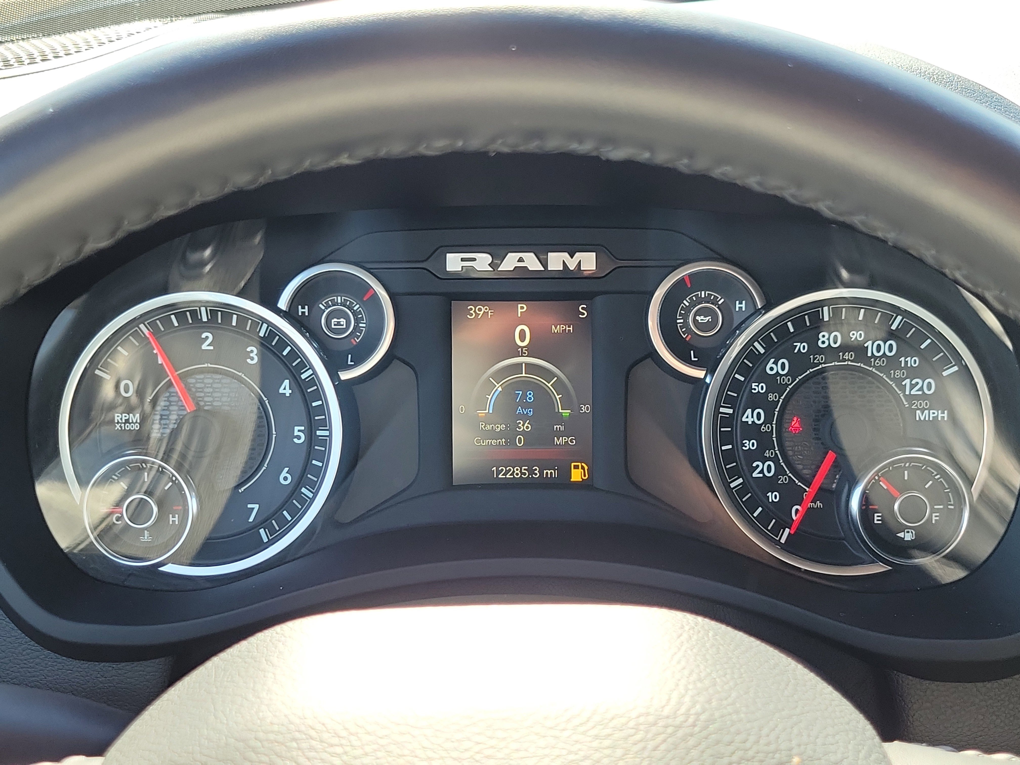 Used 2024 RAM 2500 Big Horn w/ Bed Utility Group image 9