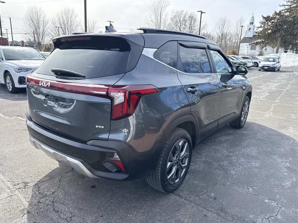 Used 2024 Kia Seltos S image 8
