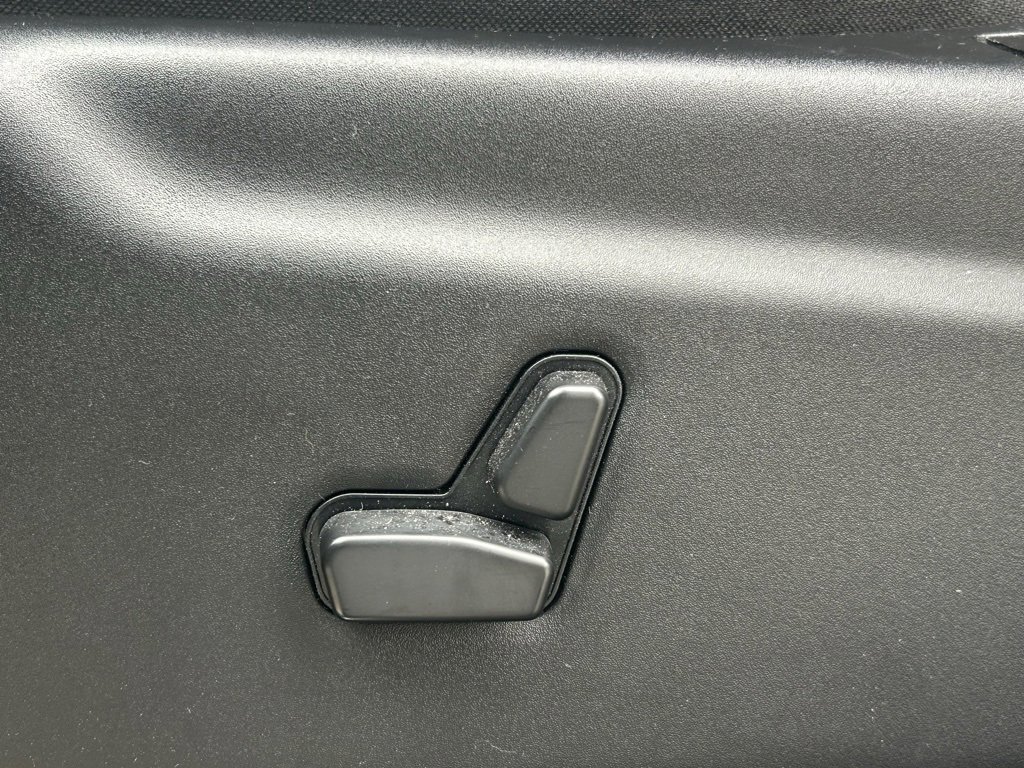 Used 2024 Dodge Durango R/T w/ Blacktop Package image 14