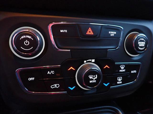 Used 2018 Jeep Compass Trailhawk w/ Cold Weather Group image 18