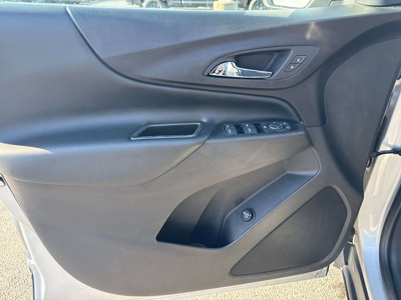 Used 2020 Chevrolet Equinox LT AWD/4WD image 14