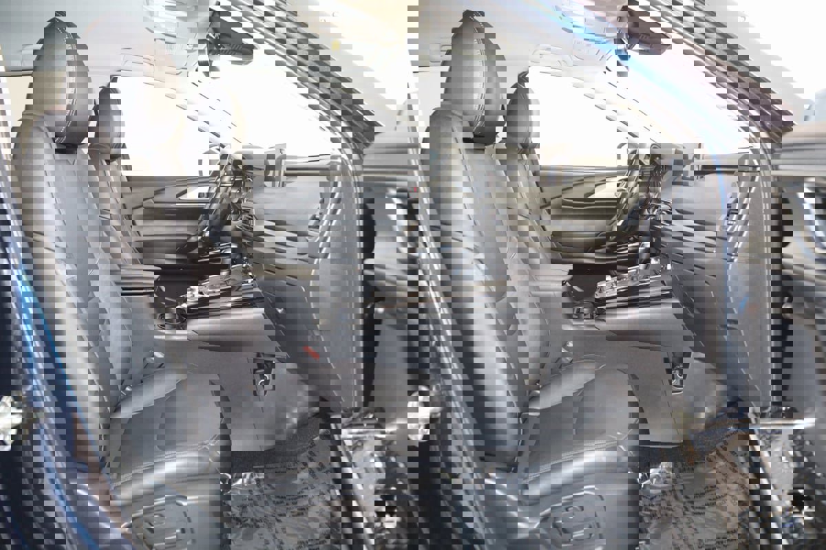 Used 2022 MAZDA CX-9 Touring image 12