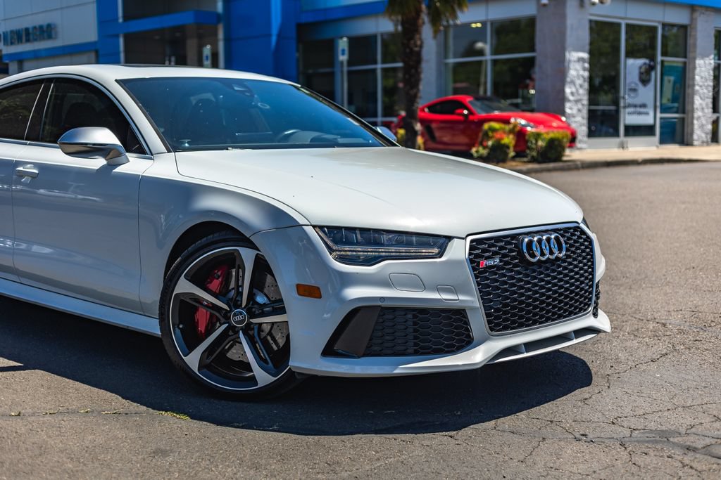 Used 2016 Audi RS 7 Prestige w/ RS 7 Dynamic Package AWD/4WD image 3