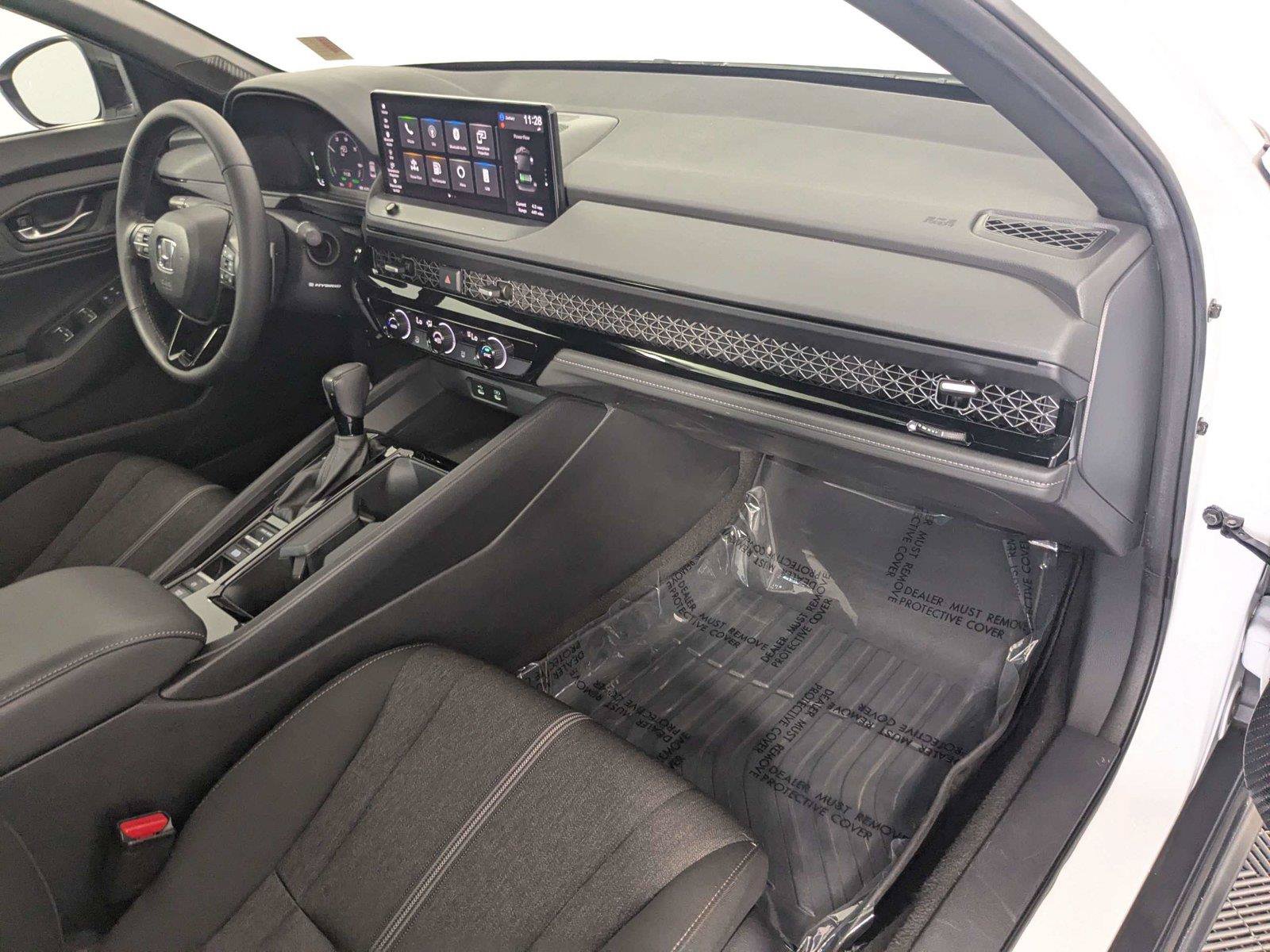 Used 2023 Honda Accord Sport image 30