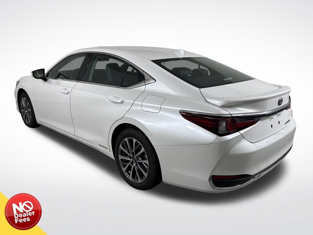 Used 2022 Lexus ES 300h w/ Premium Package FWD image 6