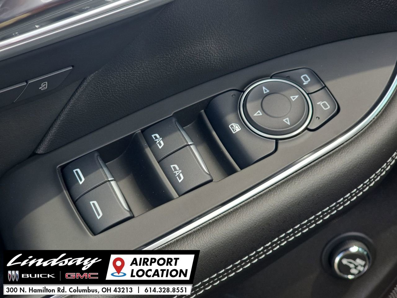 New 2025 Buick Envision Avenir image 24