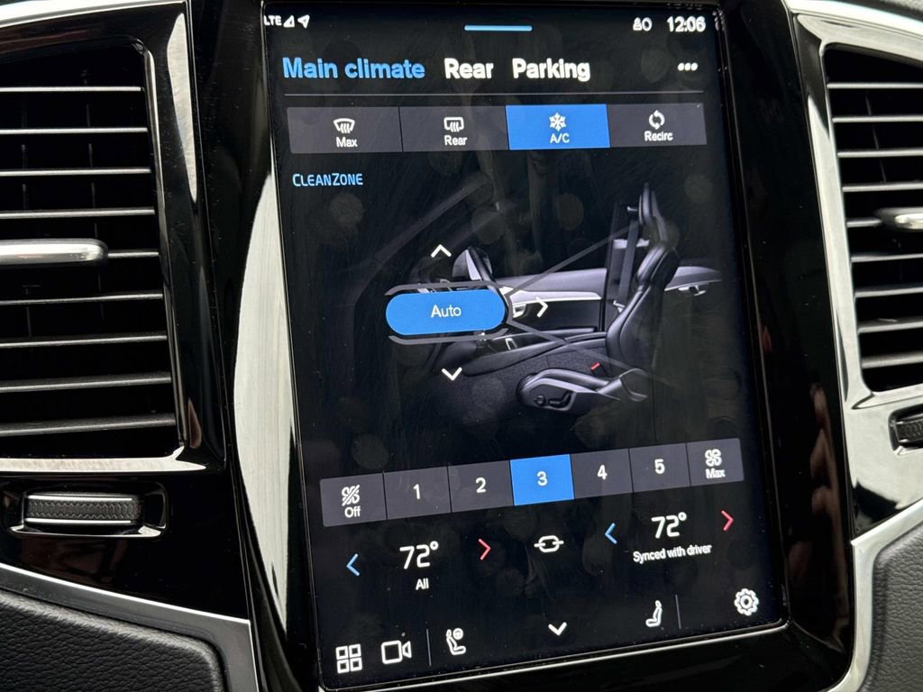 Used 2024 Volvo XC90 T8 Ultimate w/ Lounge Package image 24