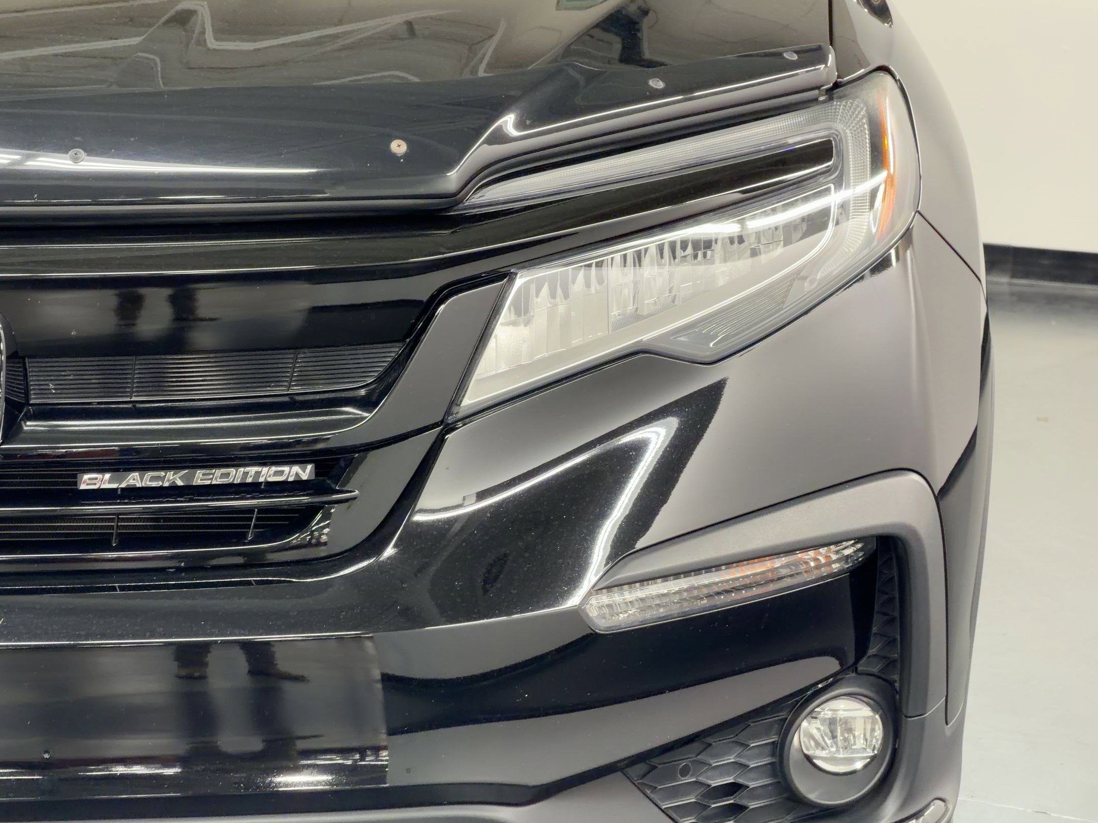 Certified 2022 Honda Pilot Black Edition image 11