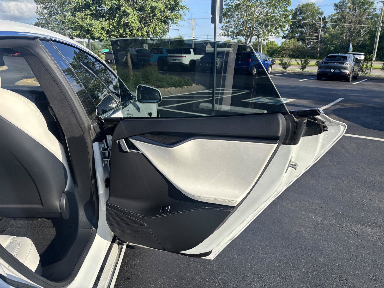 Used 2021 Tesla Model S Long Range AWD/4WD image 18