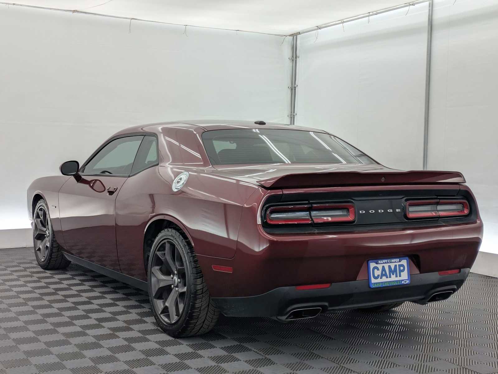 Used 2018 Dodge Challenger R/T image 4