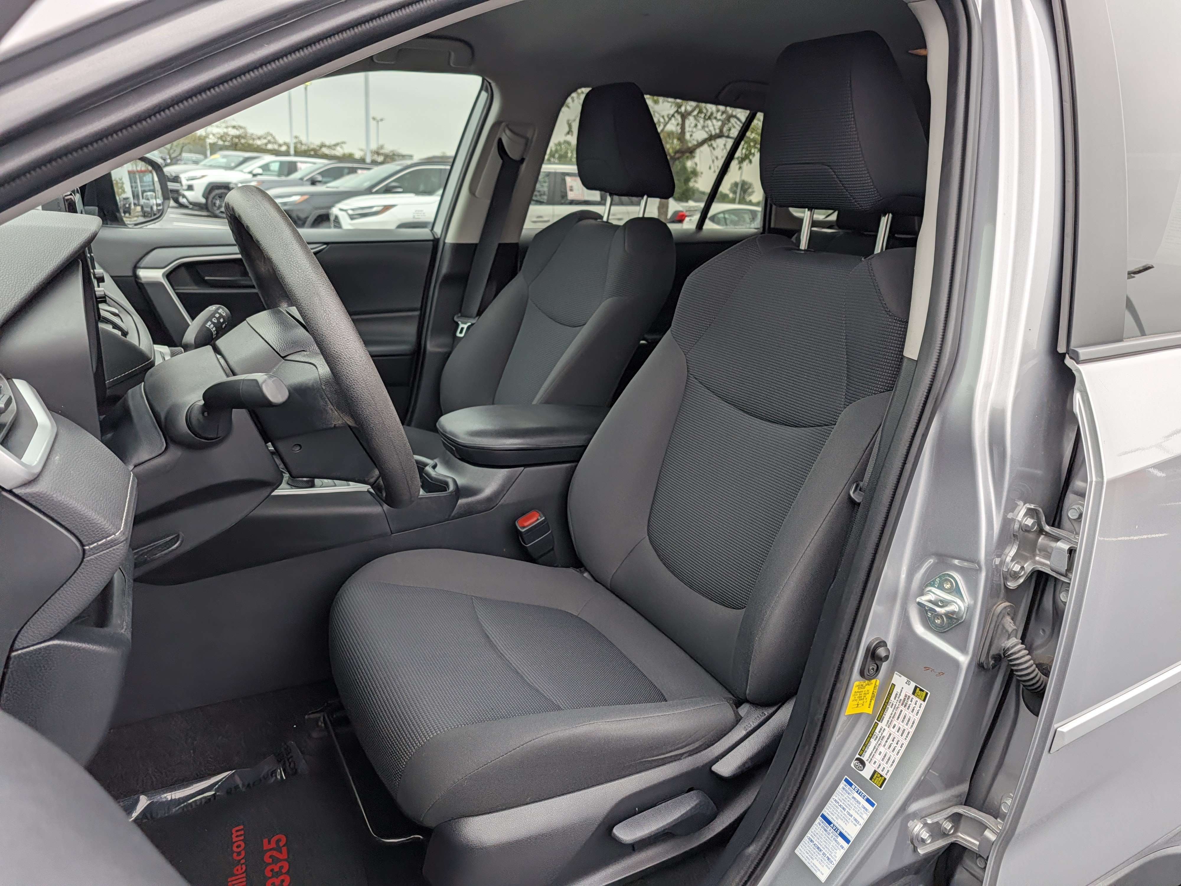 Used 2020 Toyota RAV4 LE w/ All Weather Liner Package AWD/4WD image 14