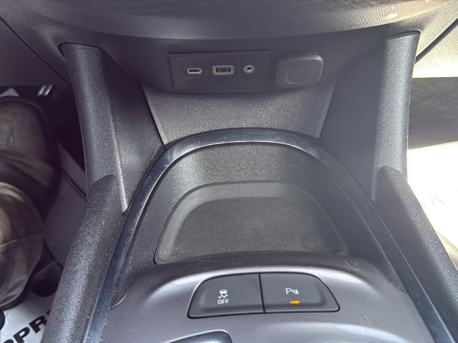 Used 2025 Chevrolet Malibu LT FWD image 16