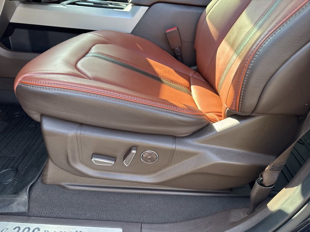 Used 2022 Ford F350 King Ranch w/ King Ranch Ultimate Package AWD/4WD image 13