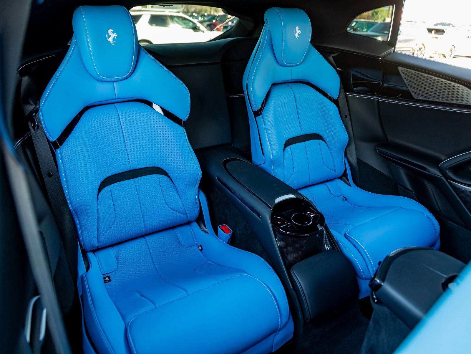 Used 2025 Ferrari Purosangue image 24