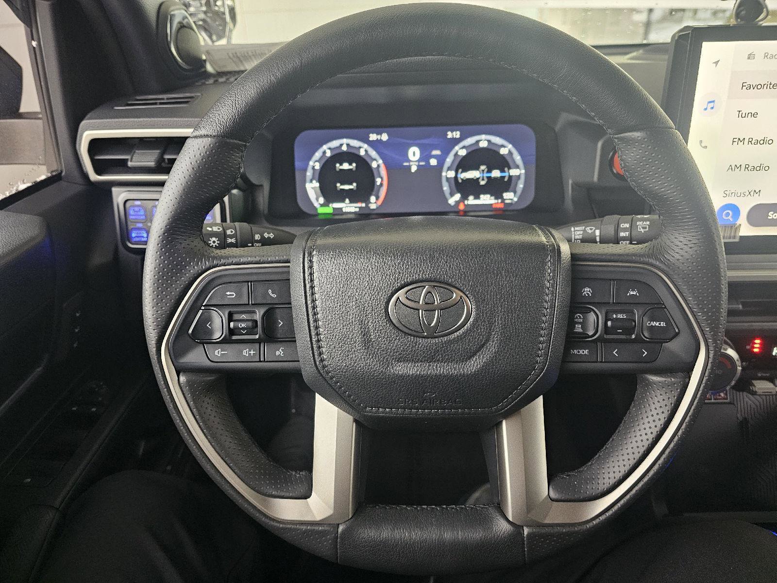 Used 2025 Toyota 4Runner TRD Off-Road Premium image 20