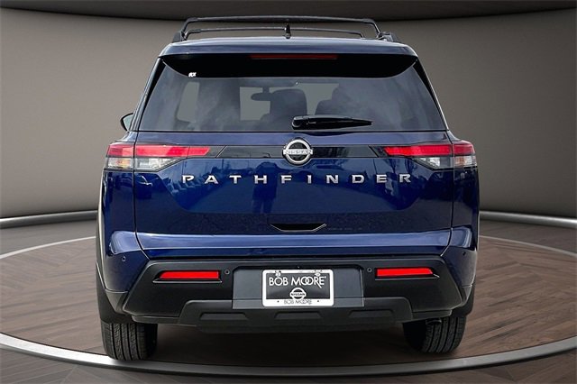 New 2026 Nissan Pathfinder SV image 4