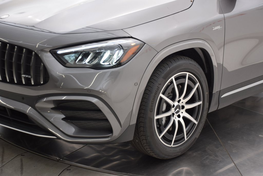 New 2025 Mercedes-Benz GLA 35 AMG 4MATIC image 10