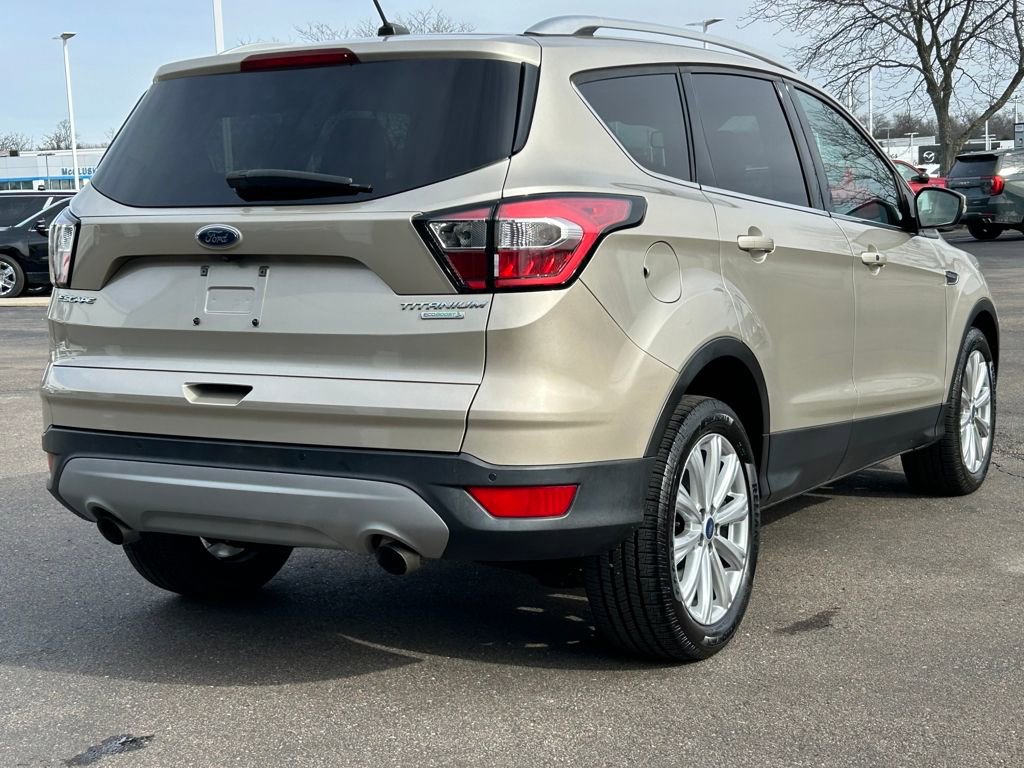 Used 2017 Ford Escape Titanium image 7