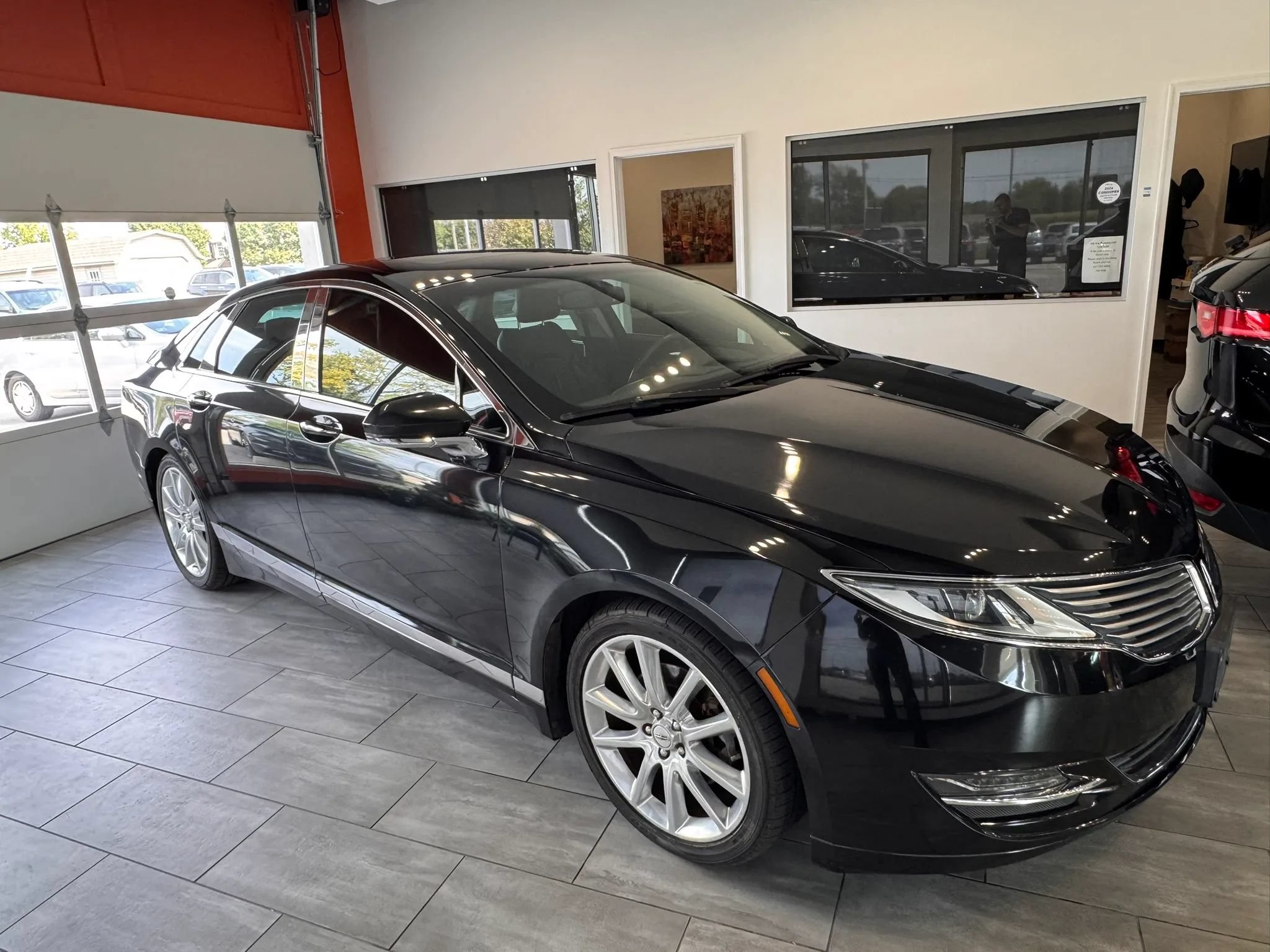 Used 2014 Lincoln MKZ w/ Equipment Group 101A Select FWD image 4