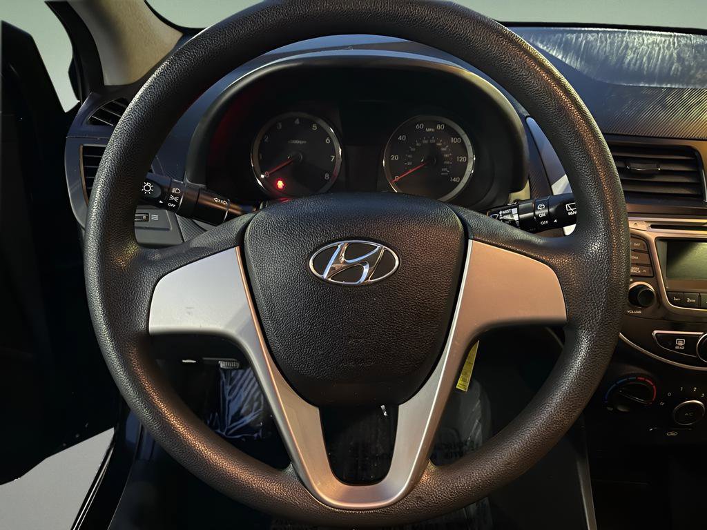 Used 2016 Hyundai Accent SE image 13
