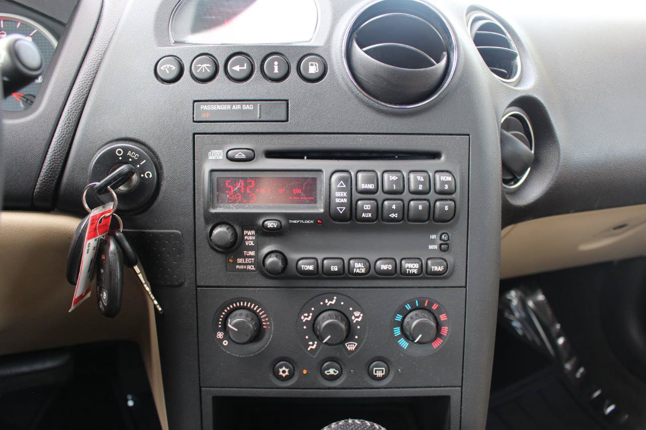 Used 2008 Pontiac Grand Prix w/ Preferred Package FWD image 23